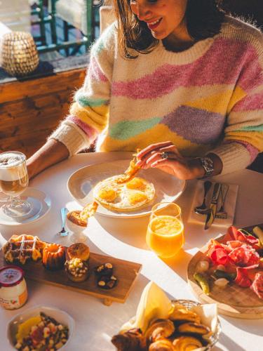 Jídlo v hotelu nebo okolí