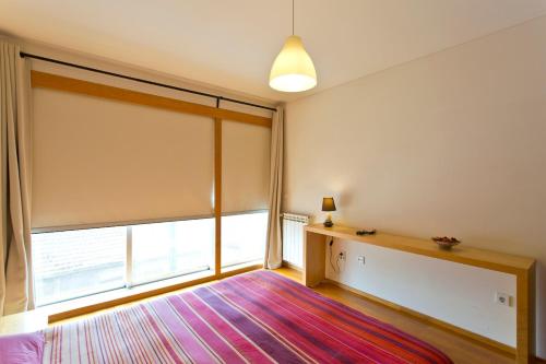 Modern and quiet T1 with private Garage