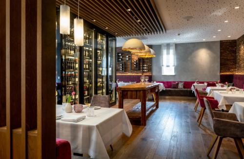 Afbeelding uit fotogalerij van Landhotel Weißes Roß in Illschwang