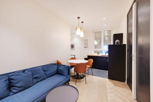 Central apartment 6p L004