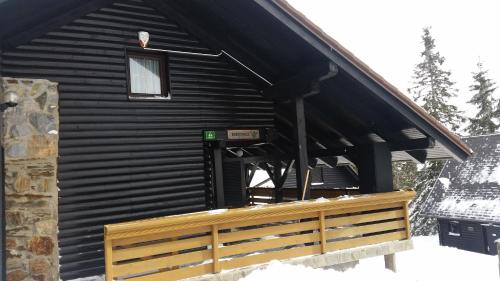 Fotografie z fotogalerie ubytování Apartment Borovnica Rogla v destinaci Resnik