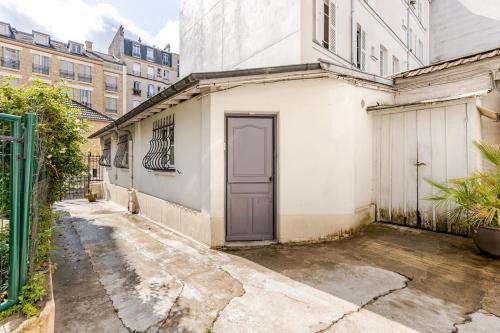 Coquette Maisonnette Place Denfert-Rochereau