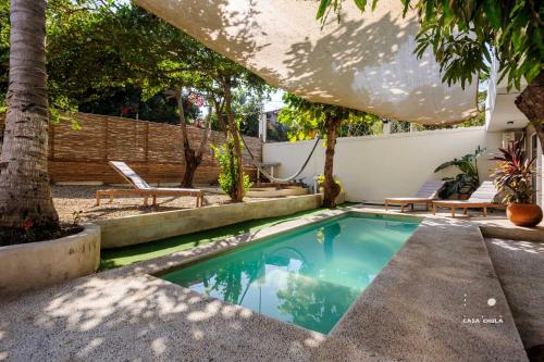 Πισίνα στο ή κοντά στο Incredible Nautilus Suite in the Heart of Punta