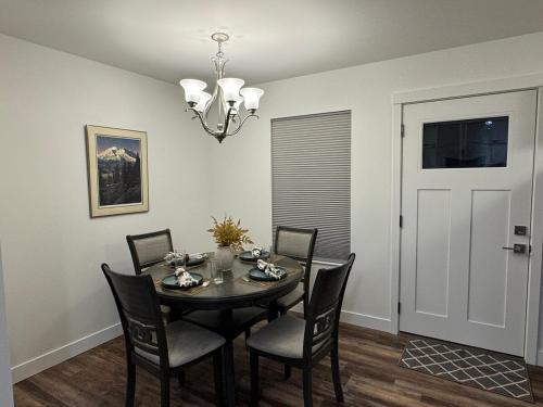 Φωτογραφία από το άλμπουμ του Fully equipped Wasilla unit! σε Wasilla