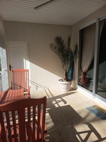 Balcony o terrace sa Location studio Maeva Lodge