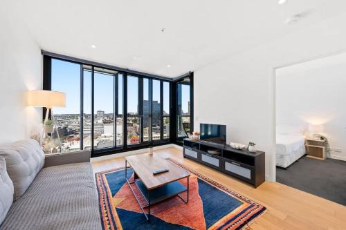 Flatiron by FV Peppers - 14th Floor 1BR Executive