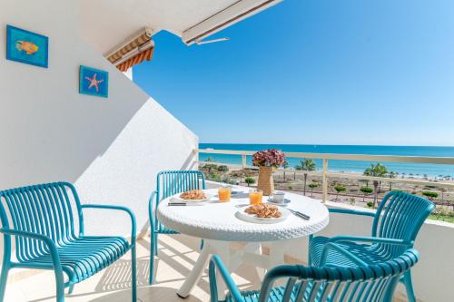 Encanto frente al mar, relax y confort en Peñíscola