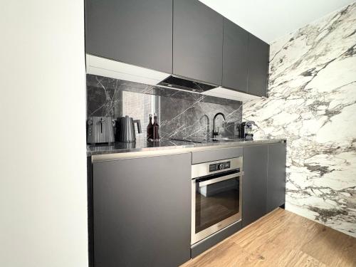 Duplex en plein cœur de Cannes - 5 min walk to Croisette and Palais - ROYALPINKCANNES