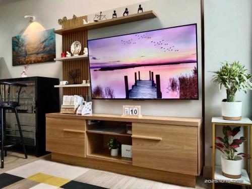 TV/Unterhaltungsangebot in der Unterkunft SMDC Park Residences Condo Unit 417 near SM City Sta Rosa