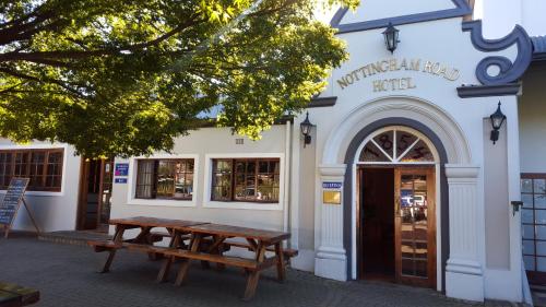 Imagen de la galería de The Nottingham Road Hotel, en Nottingham Road