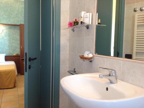Gallery image of Villa Aniana - Hotel, Relax, Spa in Massignano