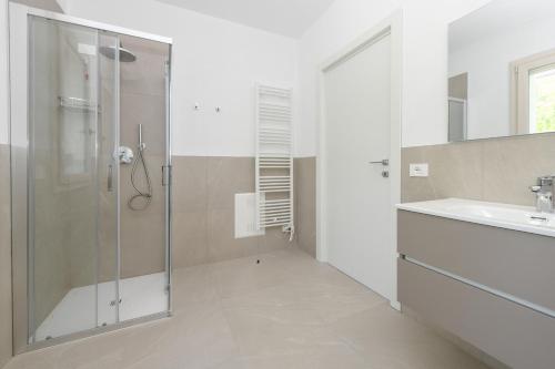 Ένα μπάνιο στο Villa Edelweiss 4
