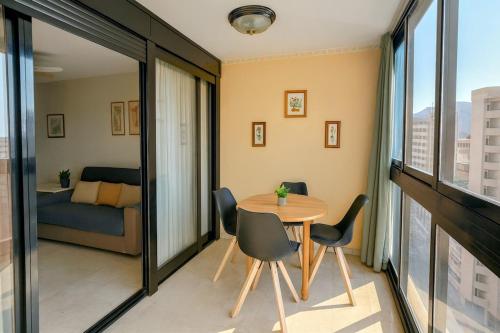 Apartamento con Vistas al Mar y Parking Cubierto