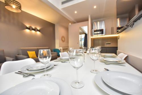 Authentic apartment - 2BR 8P - Palais Garnier