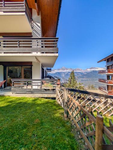 Cosy Centered with Garden and View in Veysonnaz