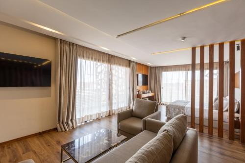 Longue vie Hotels — Photo of the whole room