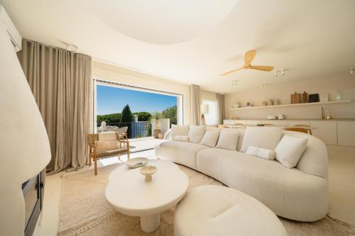 Modern townhouse with private heated pool near Cabopino beach in Artola, Marbella