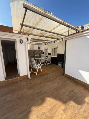 Mooi en erg ruim appartement met een openhaard