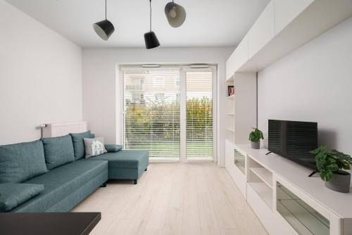 Marywilska Apartment with Garden by BookingHost