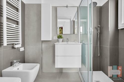 GUA13 - Loreto - Large Apartment - Central