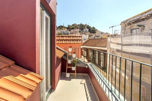 Downtown Modern Apartments by Homing