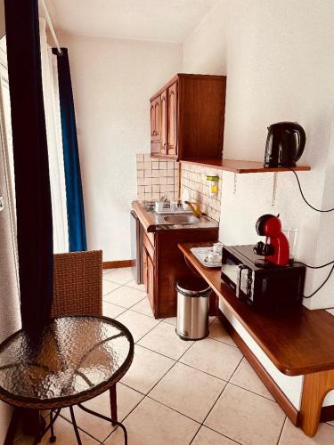 Cuina o zona de cuina de studio 55