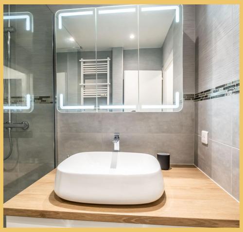 Ένα μπάνιο στο Chez Pat' I T2 I Saint-Julien