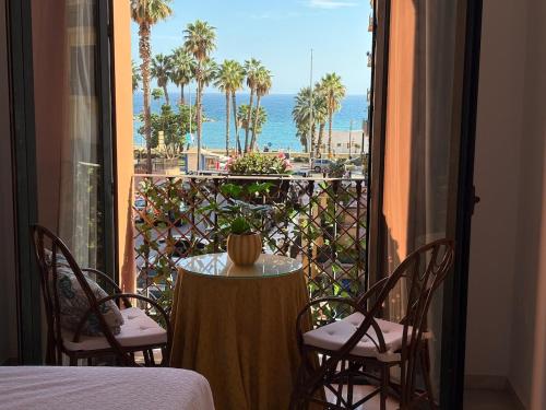 Despierta con vistas al mar en La Malagueta