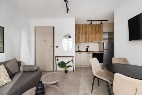 Muse Elegante Apartments by BiNoBi!