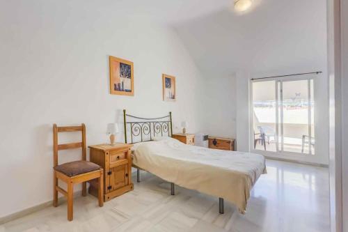 3 Bed Apartment Sleeps 5 - 2 Pools - Smart Tv