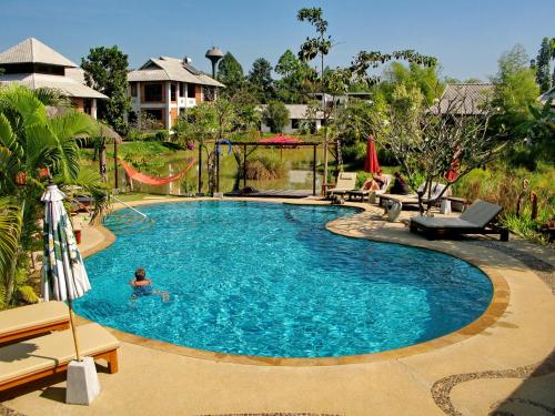 Baan Chai Thung Resort – Photos 2
