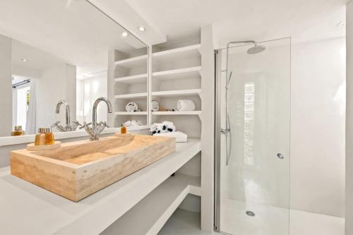 Kamar mandi di Casa Dolce