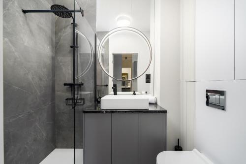 Ένα μπάνιο στο MARGI Tiffany Apartament BASEN POOL SAUNA