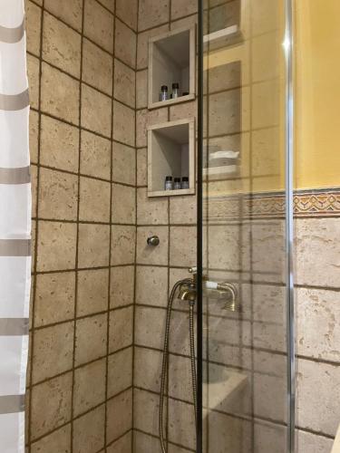 Sphnix Apartments B