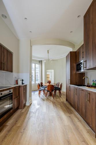 22.Opera#GrandBoulevards#3BedRooms#Paris 02#AC