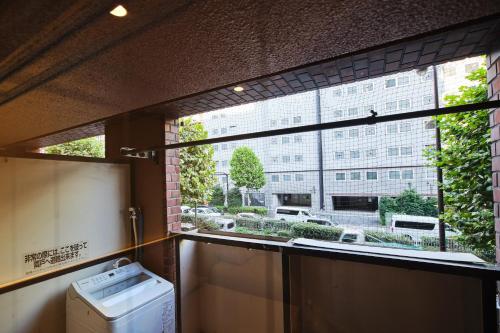 新宿繁华市中心艺术公馆/交通便利/徒步三分钟伊势丹/商务出行便利/免费Wi-Fi