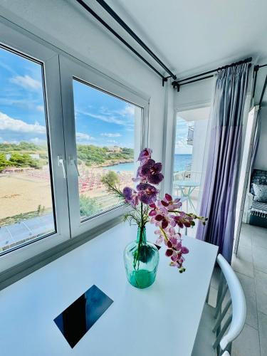 BEACH FRONT APARTMENT in CALA MARSAL with the SEA VIEW !