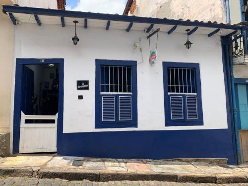 Το κτήριο όπου στεγάζεται  το hostel