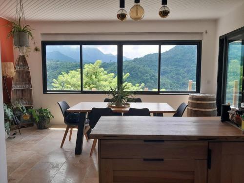 Fotografie z fotogalerie ubytování Maison atypique avec vue unique v destinaci Le Carbet