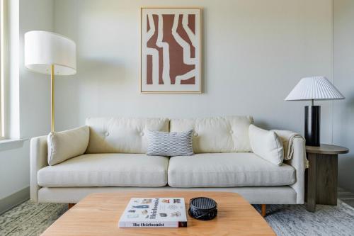 Fotografie z fotogalerie ubytování Blueground Del Valle pool nr McKinney Falls ATX-353 v destinaci Austin