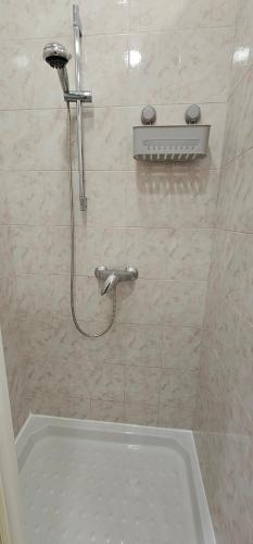a shower in a bathroom with a bath tub at La Laguna Incantata in Comacchio