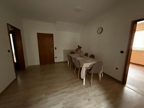 Photo de la galerie de l'établissement Monteur Apartment, à Melle