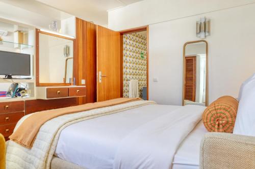 Aida's Place, a Home in Madeira