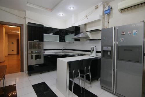 Apartment in new building with 3 bedrooms