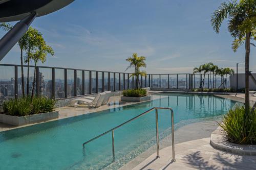 Kolam renang di atau dekat dengan Sunset Rooftop Studio - Brooklin Deslumbrante