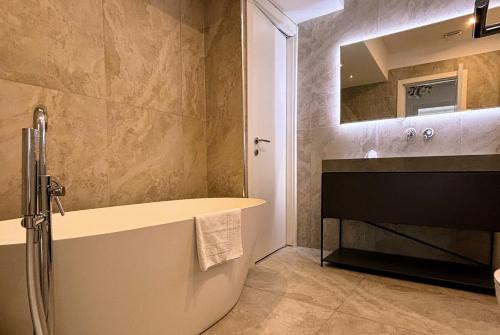 Loreto Penthouse Milan