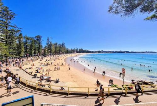 Cosy Apartment close to Manly Beach