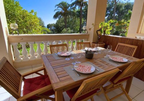 Le Gatsby 3 Etoiles - Piscine - Gde Terrasse -Tennis - Vue mer