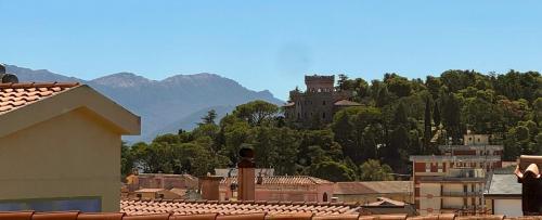 Nespecifikovaný výhled na hory nebo výhled na hory při pohledu z apartmánu