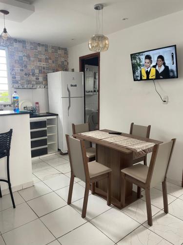 Kuchyň nebo kuchyňský kout v ubytování Residencial dos Reis